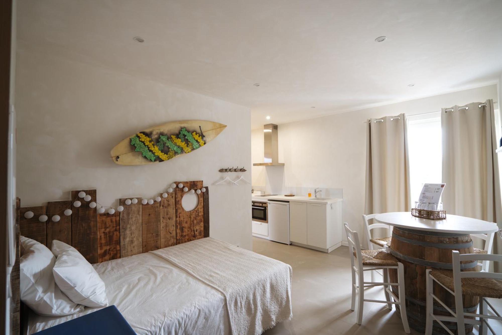 Bed & Breakfast Perbos 1556 La Bastide-Clairence Buitenkant foto